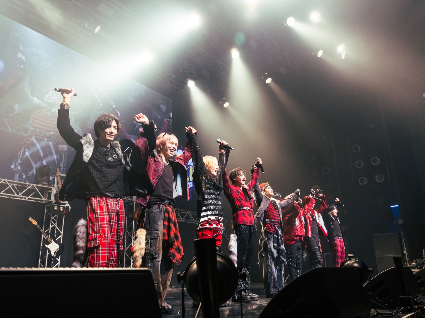 「D.O.L ONE-MAN LIVE ～DreamPUNK～」の様子。（Photo by Kenya Tsunoda）