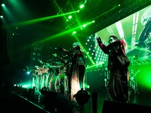 「D.O.L ONE-MAN LIVE ～DreamPUNK～」の様子。（Photo by Kenya Tsunoda）