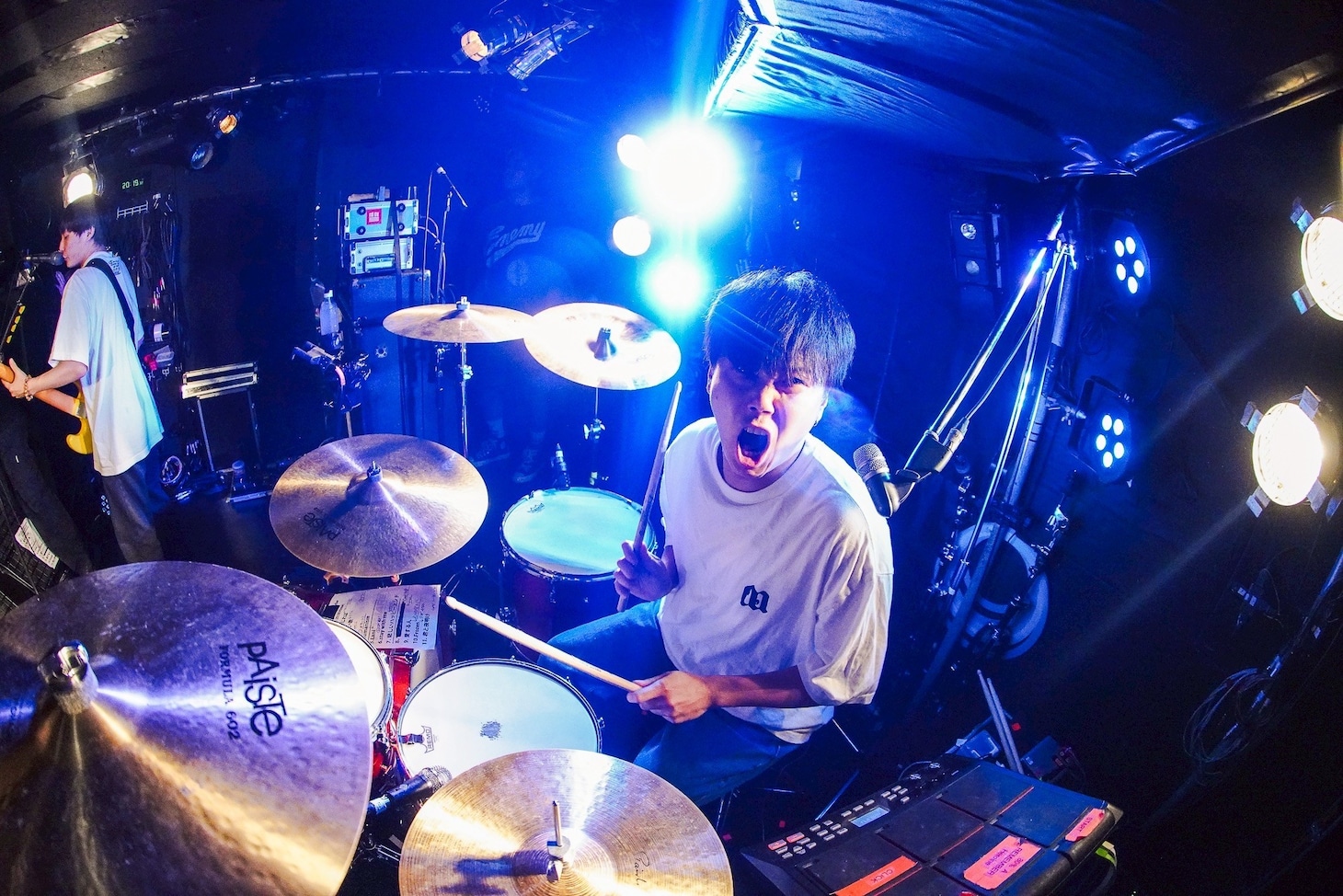 オグラユウタ（Dr, Cho / FOMARE）（Photo by RUI HASHIMOTO [SOUND SHOOTER]）