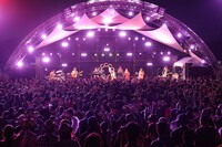 UAのステージの様子。