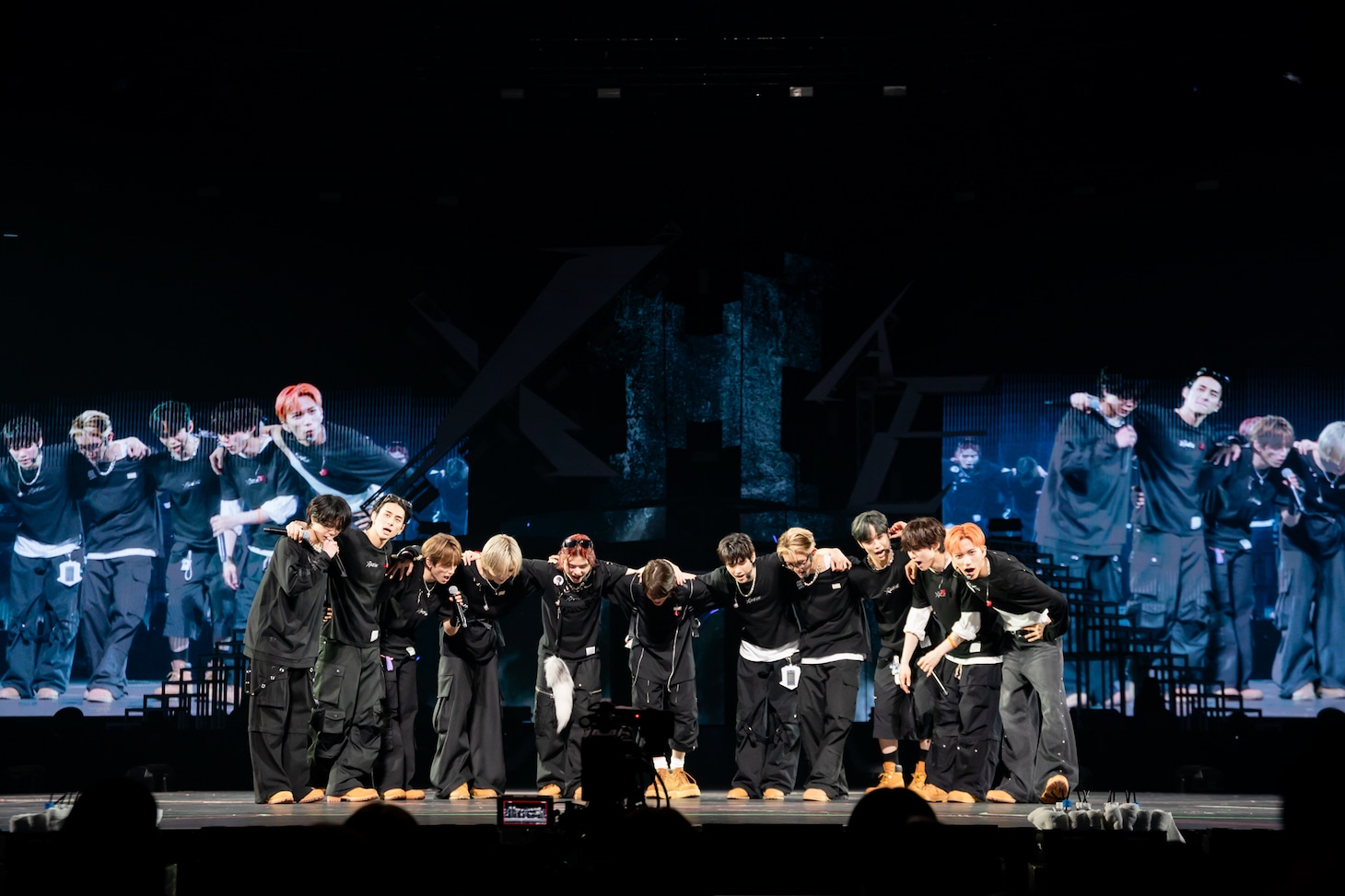「2025 INI 3RD ARENA LIVE TOUR『XQUARE』」神奈川・Kアリーナ横浜公演の様子。©LAPONE ENTERTAINMENT