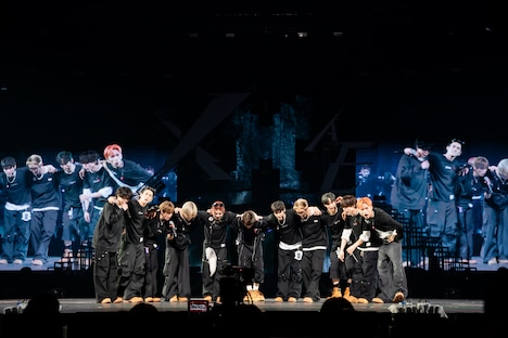 「2025 INI 3RD ARENA LIVE TOUR『XQUARE』」神奈川・Kアリーナ横浜公演の様子。©LAPONE ENTERTAINMENT