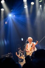 「岸本ゆめのワンマンライブ『おいでませ四半世紀』」の様子。（撮影：土屋恵介）