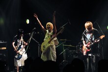 「岸本ゆめのワンマンライブ『おいでませ四半世紀』」の様子。（撮影：土屋恵介）