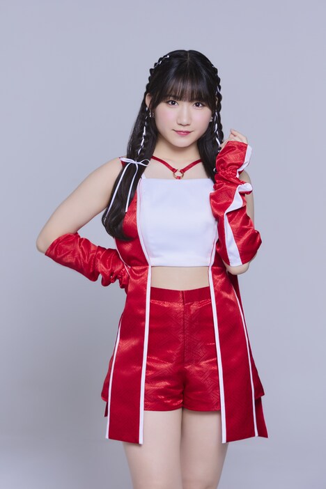 広本瑠璃（OCHA NORMA）