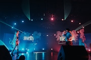 Elle Teresaとswettyによる「I JUST」のパフォーマンスの様子。(Photo by Yokoyama Masato)