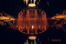 「TOMOO Live at 日本武道館」の様子。（Photo by renzo masuda）