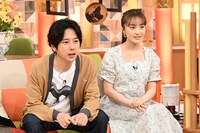 左から二宮和也、百田夏菜子。©︎TBS