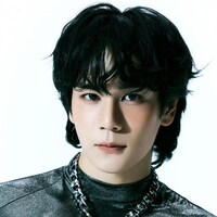 豆原一成（JO1）©LAPONE ENTERTAINMENT