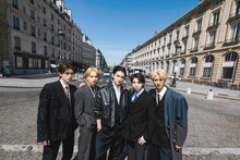 「M!LK 10th ANNIVERSARY PHOTOBOOK」（仮）先行カット（Photo by 217...NINA）