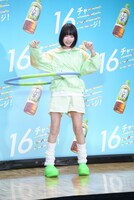 フラフープに挑戦するano。