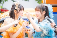 「明治 エッセル スーパーカップ 超バニラ」を鎮西寿々歌に“あげすぎる”真中まな。