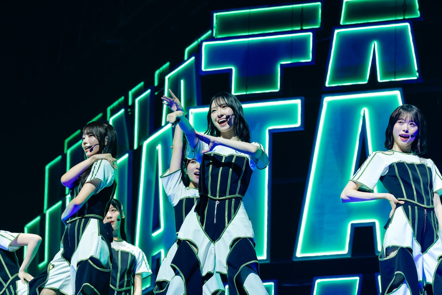「日向坂46 BRAND NEW LIVE 2025『OVER THE RAINBOW』」の様子。（撮影：上山陽介）