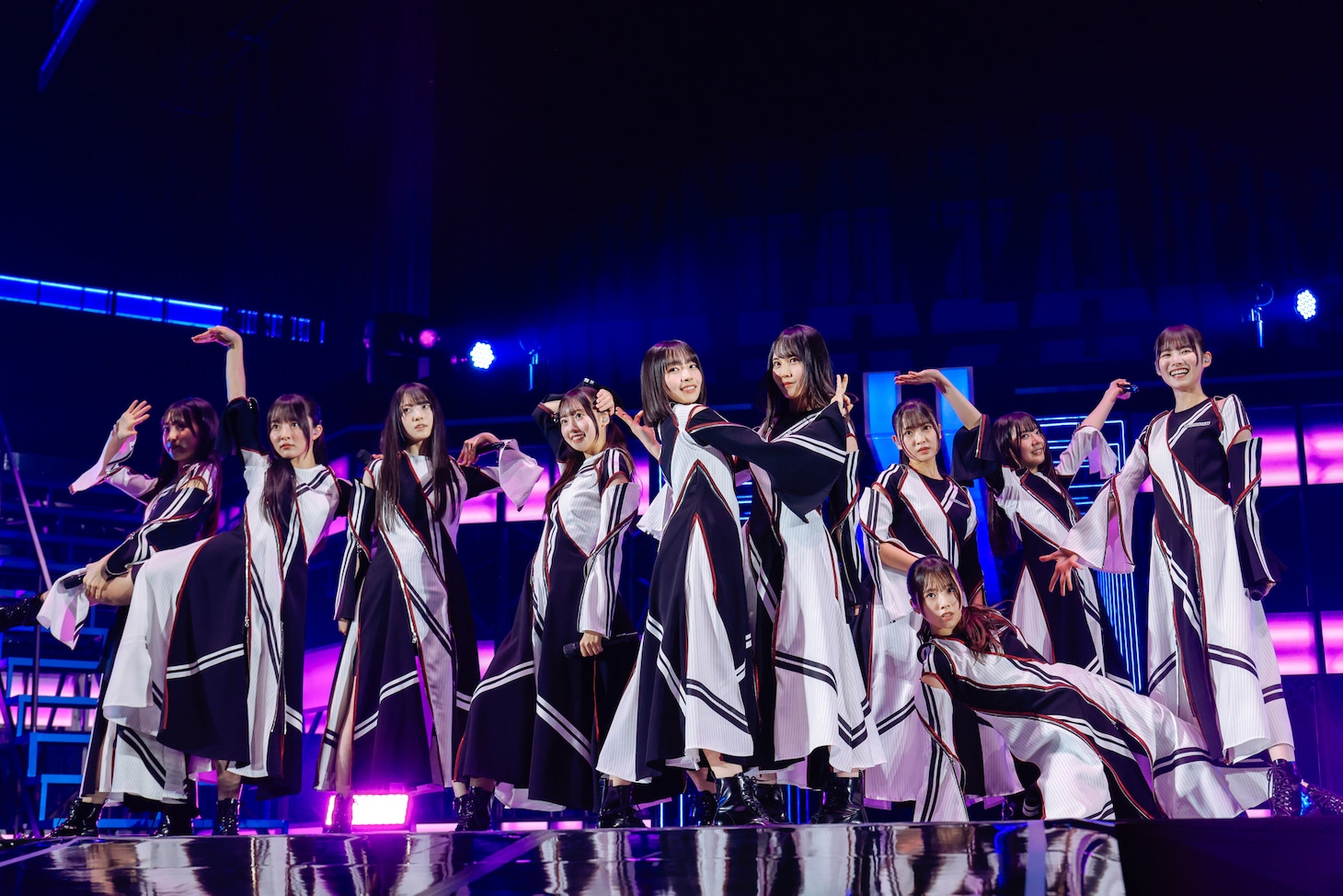 「日向坂46 BRAND NEW LIVE 2025『OVER THE RAINBOW』」の様子。（撮影：上山陽介）