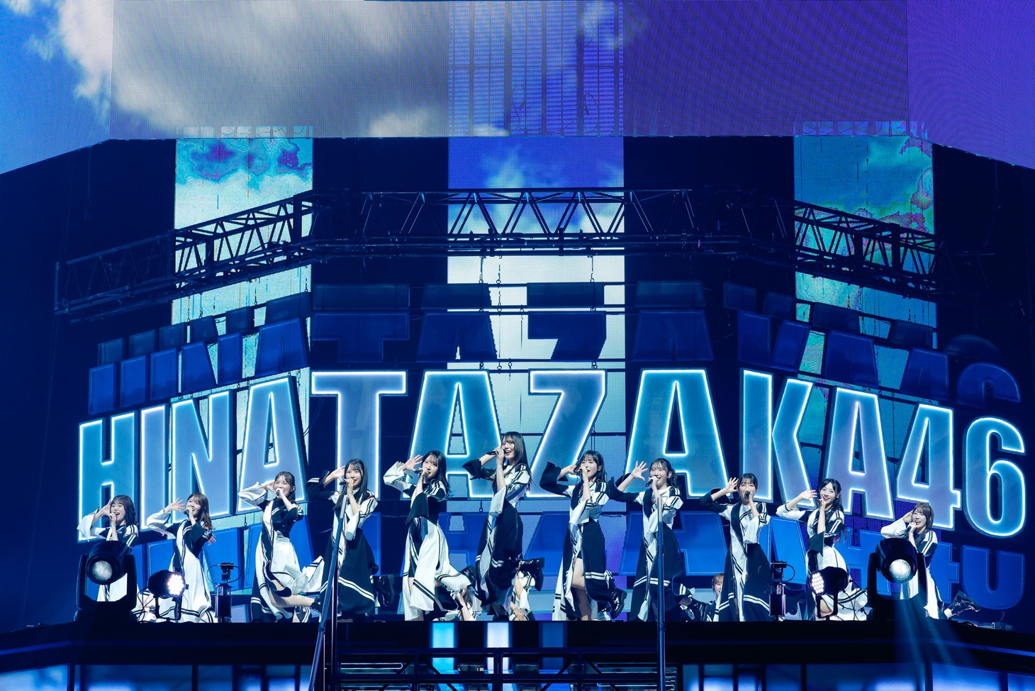 「日向坂46 BRAND NEW LIVE 2025『OVER THE RAINBOW』」の様子。（撮影：上山陽介）
