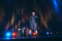 鞘師里保（写真提供：avex trax）