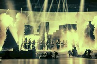 ¥ellow Bucksのライブの様子。（Photo by Ray Otabe）