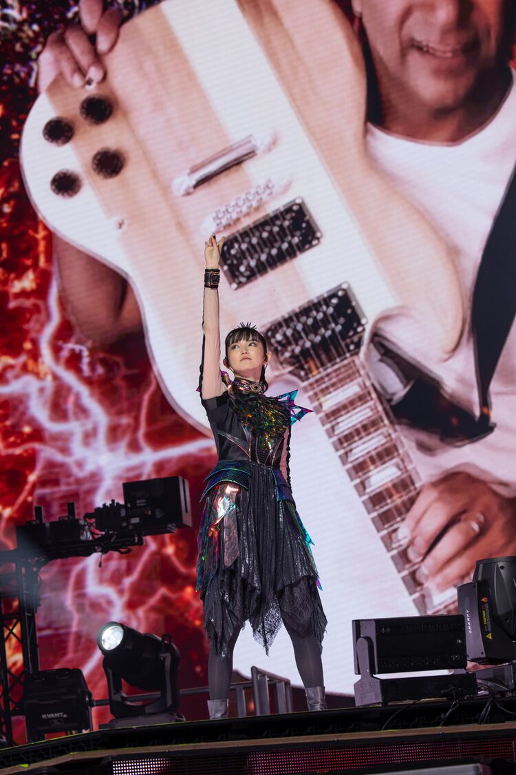 SU-METAL(Vo, Dance)