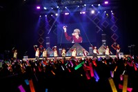 BUDDiiSとバディ。（撮影：ウチダアキヤ）