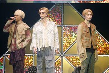 左からSHOW、SEIYA、TAKUYA。BUDDiiS（撮影：ウチダアキヤ）