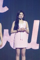 アテナ（FIFTY FIFTY） ©2025 Weverse Con Festival