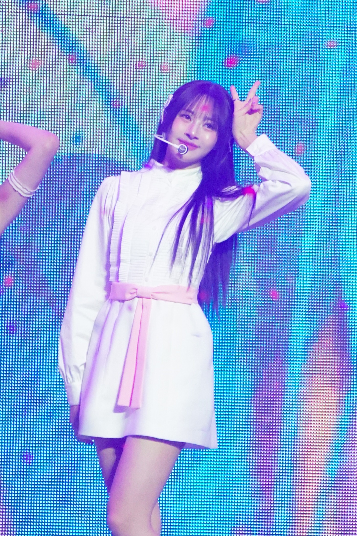 ハナ（FIFTY FIFTY） ©2025 Weverse Con Festival