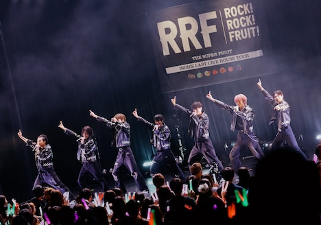 THE SUPER FRUIT（Photo by mican）