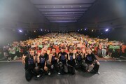 「ROCK! ROCK! FRUIT! -インディーズラストライブハウスTOUR-」ヒューリックホール東京公演の様子。（Photo by mican）