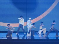 LUN8 ©2025 Weverse Con Festival