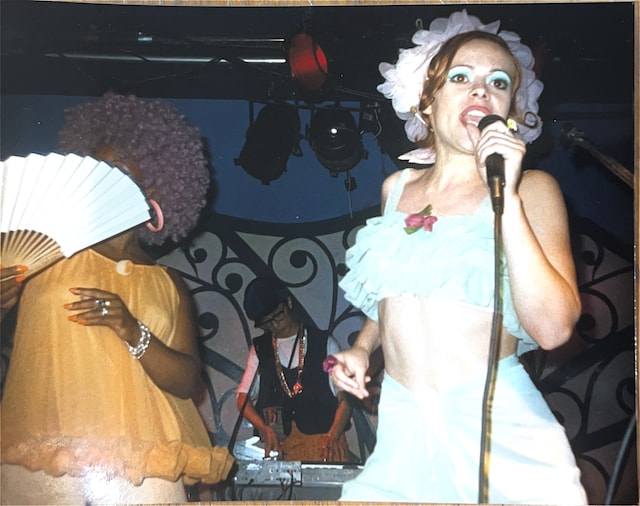 Deee-Lite加入直後の貴重なライブショット。