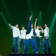 2日間で約100曲!HYBE主催「Weverse Con」に13組集結、TXT&ENHYPENがヘッドライナー