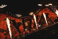 「OFFICIAL HIGE DANDISM LIVE at STADIUM 2025」の様子。（Photo by TAKAHIRO TAKINAMI）