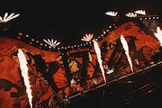 「OFFICIAL HIGE DANDISM LIVE at STADIUM 2025」の様子。(Photo by TAKAHIRO TAKINAMI)