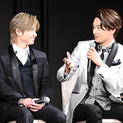 堂本光一&井上芳雄「ナイツ・テイル」アリーナライブへ意気込み「大きな空間で一緒に楽しみたい」