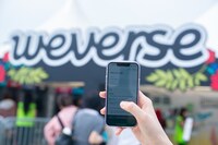 「2025 Weverse Con Festival」内のWeverseブース外観。©2025 Weverse Con Festival
