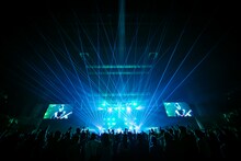 「WANDS Live Tour 2025 ～TIME STEW～」東京ガーデンシアター公演の様子。（撮影：山口渚、小沼高 / 提供：GIZA, INC.）