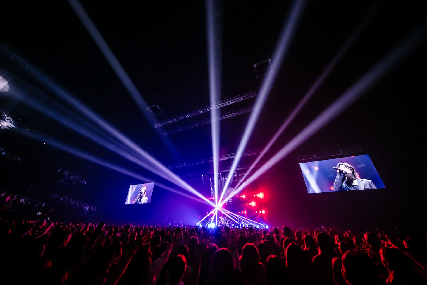 「WANDS Live Tour 2025 ～TIME STEW～」東京ガーデンシアター公演の様子。（撮影：山口渚、小沼高 / 提供：GIZA, INC.）