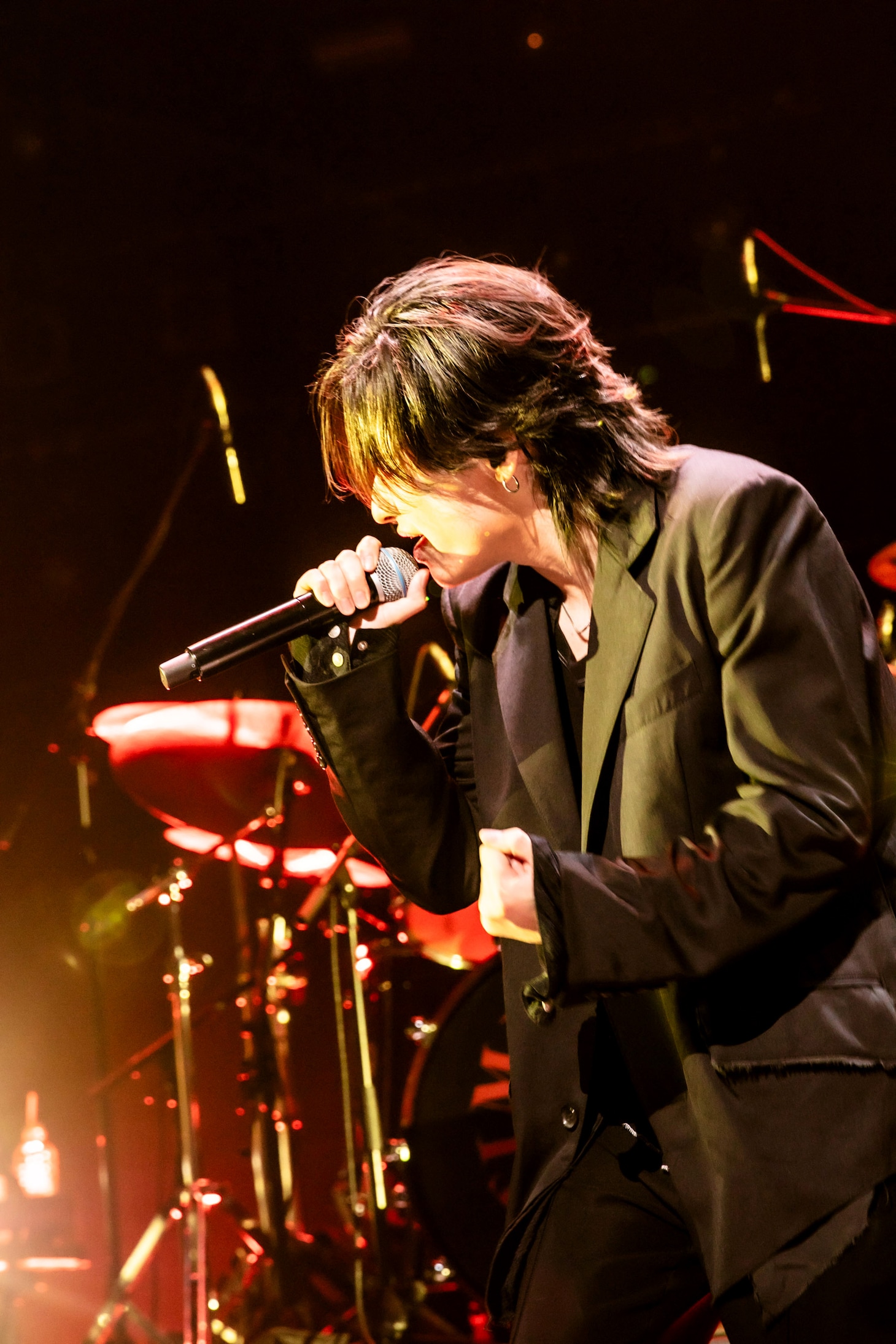 上原大史（Vo）（撮影：山口渚、小沼高 / 提供：GIZA, INC.）