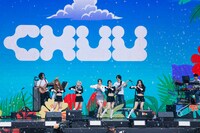 CHUU。「Weverse Park Day」DAY1より。 ©2025 Weverse Con Festival