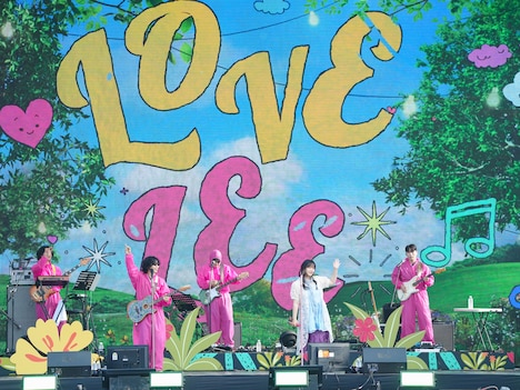 AKMU。「Weverse Park Day」DAY1より。 ©2025 Weverse Con Festival