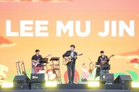 イ・ムジン。「Weverse Park Night」DAY2より。 ©2025 Weverse Con Festival