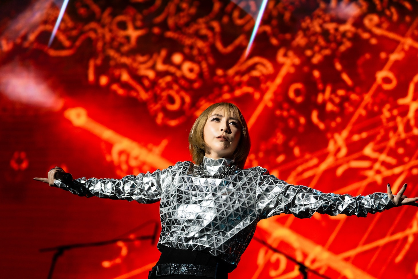 藍井エイル