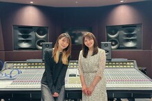 左からMay'n、中島愛。