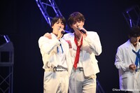 SHOW-WA＆MATSURIによるライブの様子。