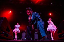 カメラに近付く清竜人。