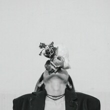 Arche「sublimated」ジャケット