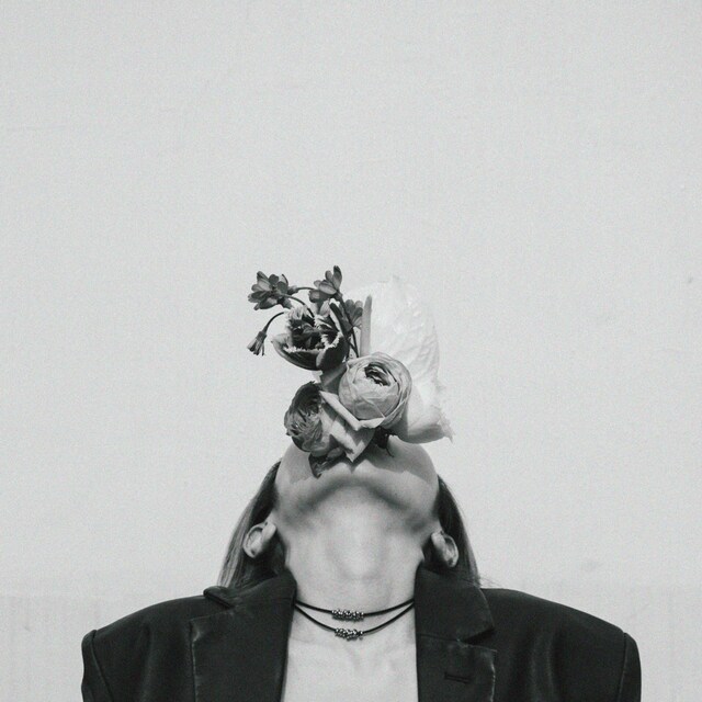 Arche「sublimated」ジャケット