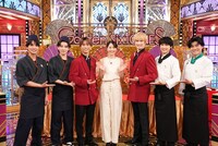 「Golden SixTONES」で初共演したSixTONESと長澤まさみ。©日本テレビ