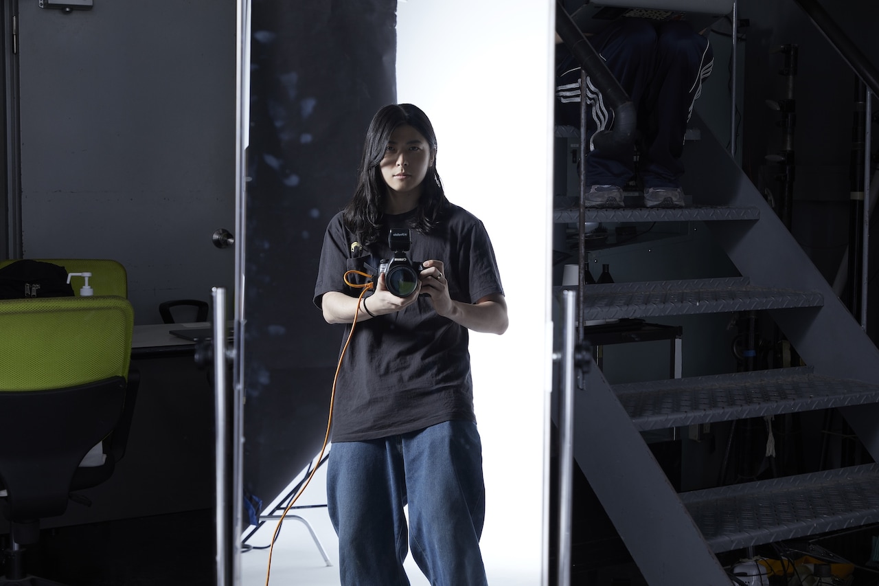 小林私の弾き語りアルバム「原作_2」本日リリース、YouTubeで弾き語りライブ生配信