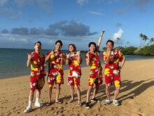 バナナマン設楽（左端）ら「バタバタ買い物バケーション」　の出演者たち